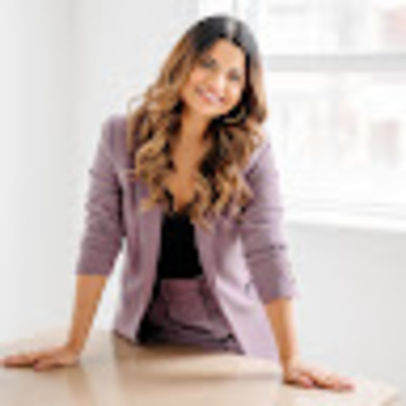 Meet your Posher, Khushnaz - Picture 1 of 1